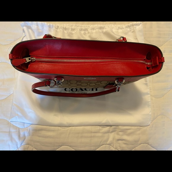 Coach handbag - Picture 2 of 6